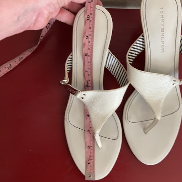 Vintage 90s Tommy Hilfiger Upper Leather Kitten Heels - Picture 7 of 8